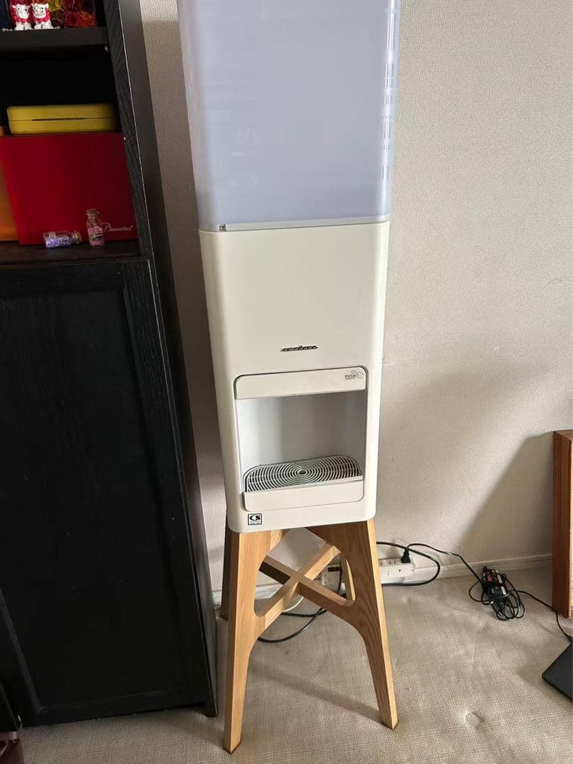 amadana×CLYTIAプレミアムウォーターサーバースタンド　年末最終値下げ amadana×CLYTIA ウォーターサーバー 本体 ＋水24L アマダナ グランデ