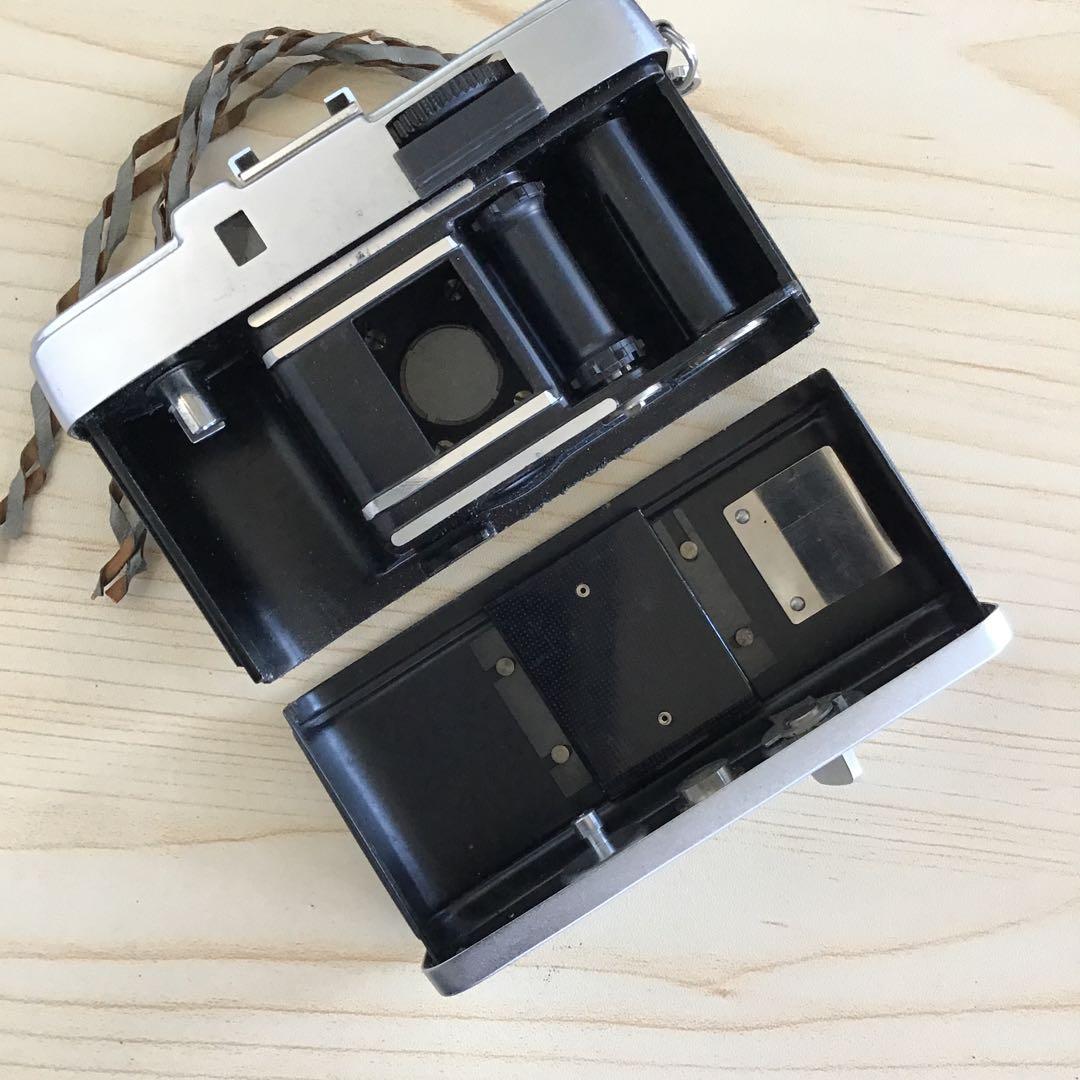 OLYMPUS  PEN  オリンパス　ペン　初代機　フィルム　カメラ