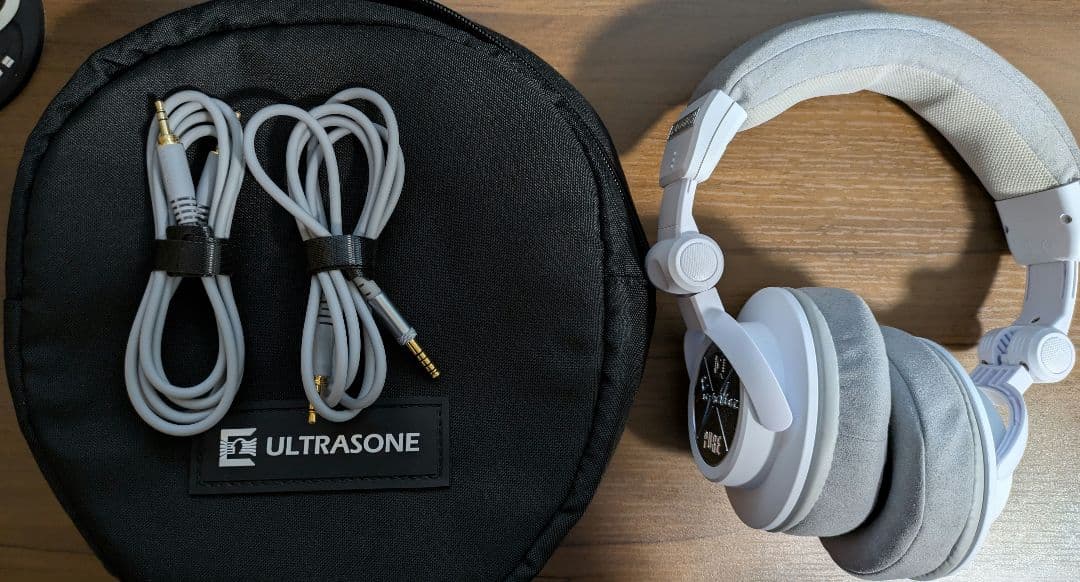 ULTRASONE Signature PURE WHITE 限定生産モデル