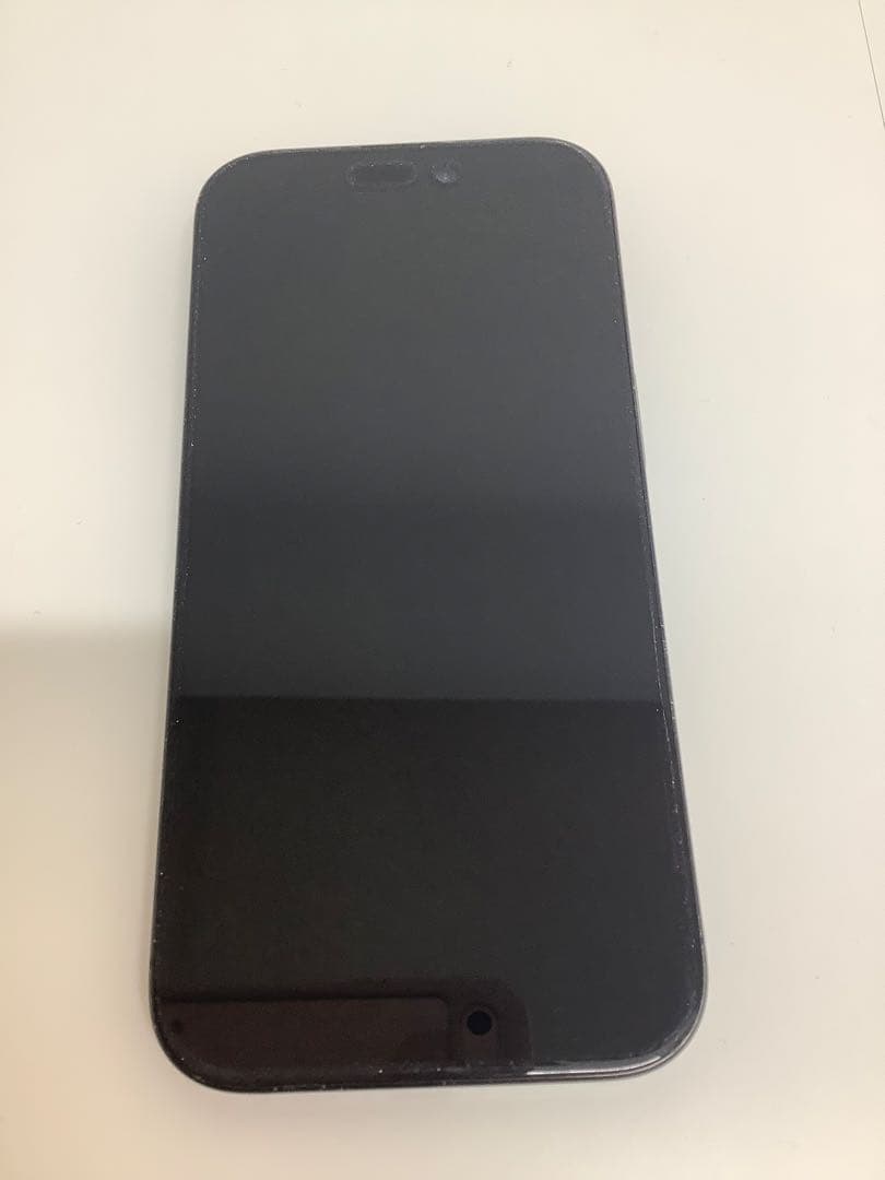 Apple iPhone 16 Pro 本体　バッテリー容量96%【割れあり】