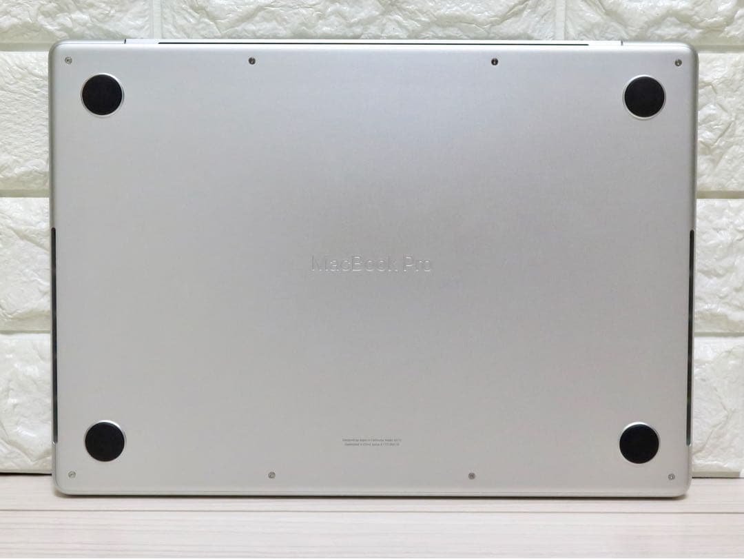 M4 MacBookPro 14インチ 16GB 512GB シルバー