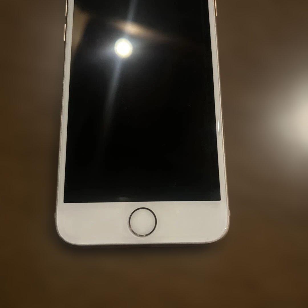 Apple iPhone8 本体　美品