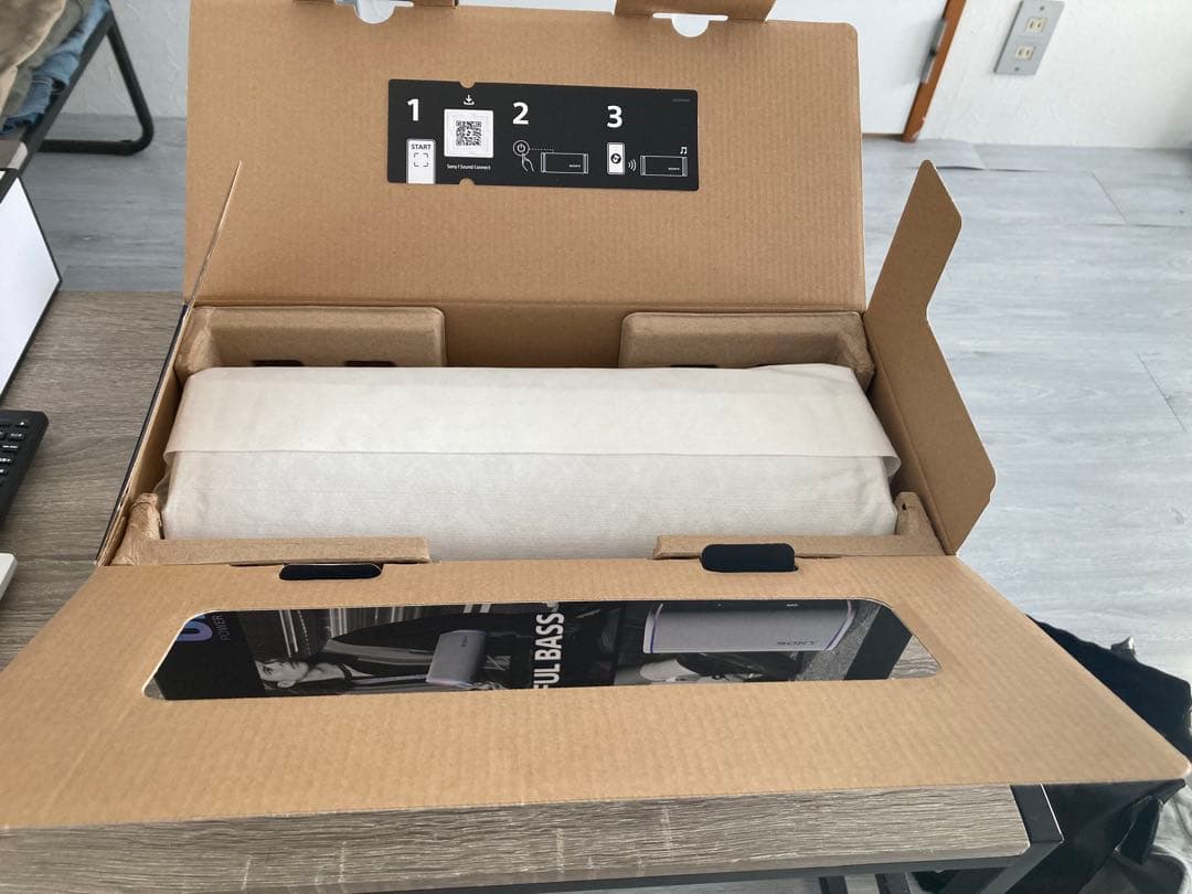 ULT FIELD 5　SRS-ULT50 W (ホワイト)