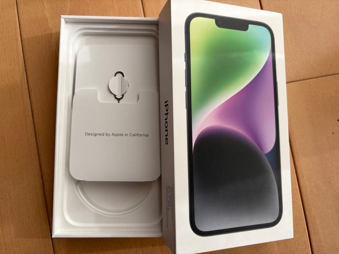 Apple iPhone 14 ブラック 本体