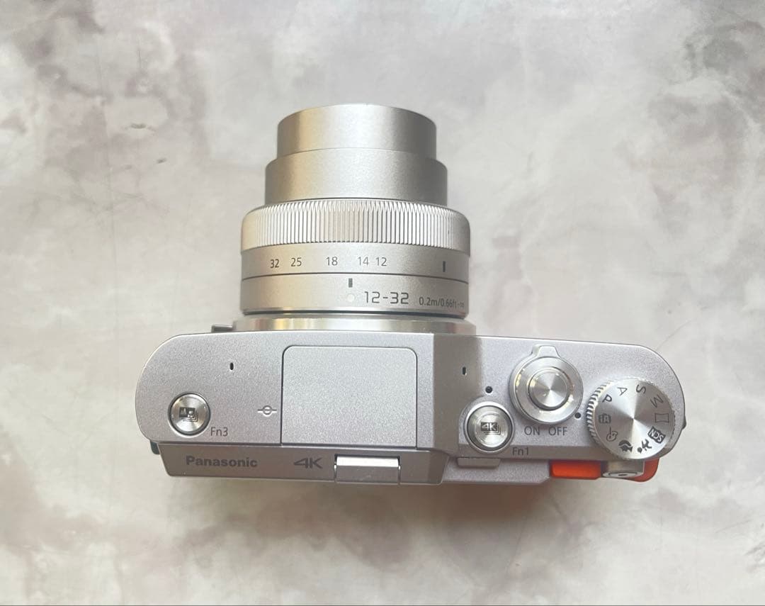 ⭐️美品⭐️Panasonic LUMIX G DC-GF9W ミラーレスカメラ⭐︎