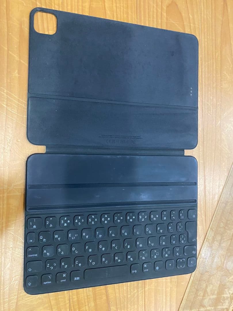 Apple iPad + Smart Keyboard Folioセット