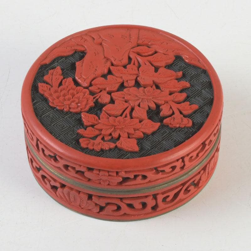 中国 剔紅 堆朱 内七宝 花文 香合 C 9840 - メルカリ