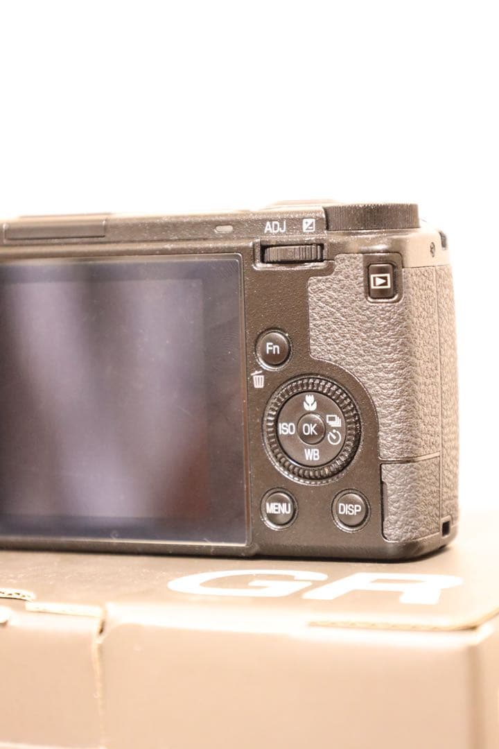 RICOH GR III 中古美品