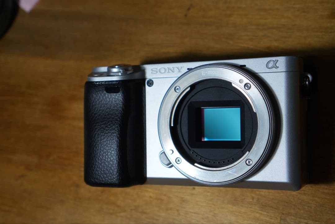 Mabu　SONY ILCE-6400(S) 純正チャージャー、電池x2