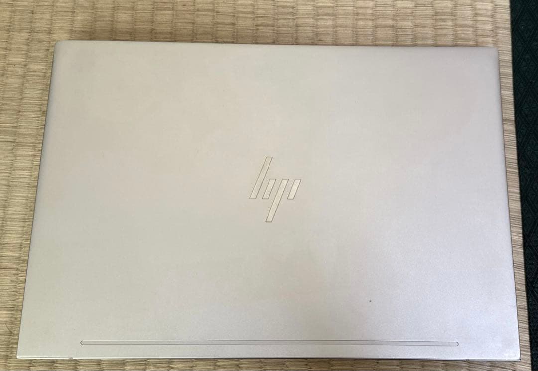 Hp Envy. Core i5-8250u. メモリ 8gb. ジャンク.