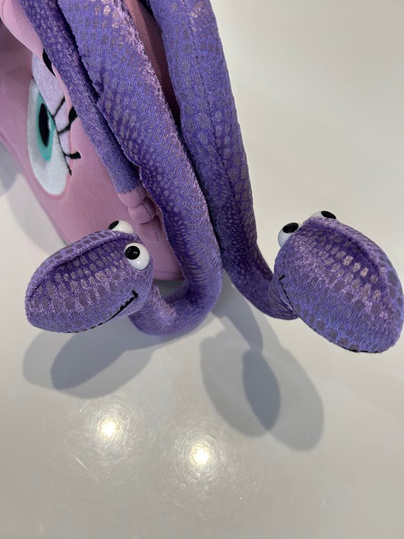 レア】ディズニー モンスターズインク セリア ファンキャップ - メルカリ