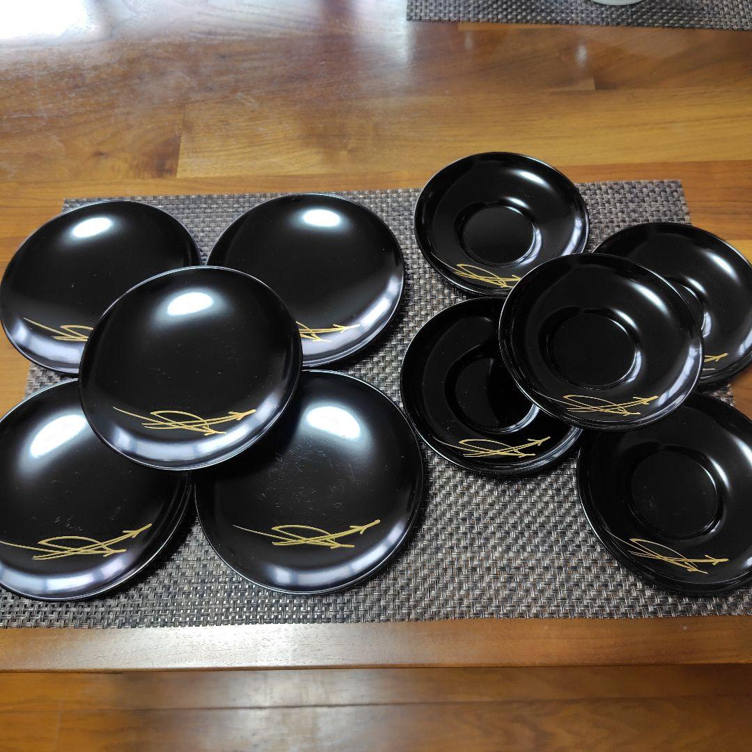 茶托 菓子器 漆器 黒い皿 5枚セット 金色装飾 - メルカリ