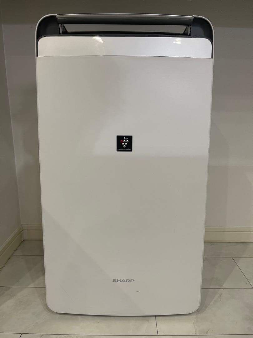 SHARP 衣類乾燥除湿機　CV-R180-W 2025年製 CV-R180 | 除湿機：シャープ