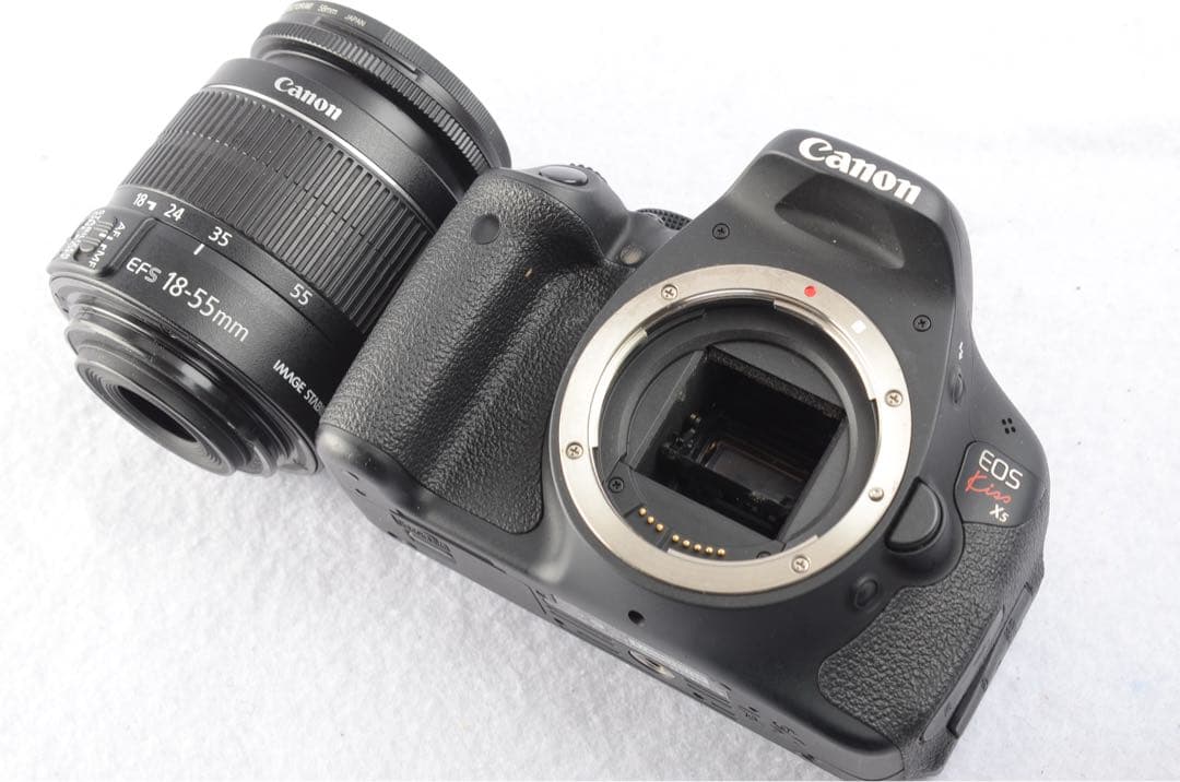 キャノン　Canon EOS Kiss X5 レンズキット