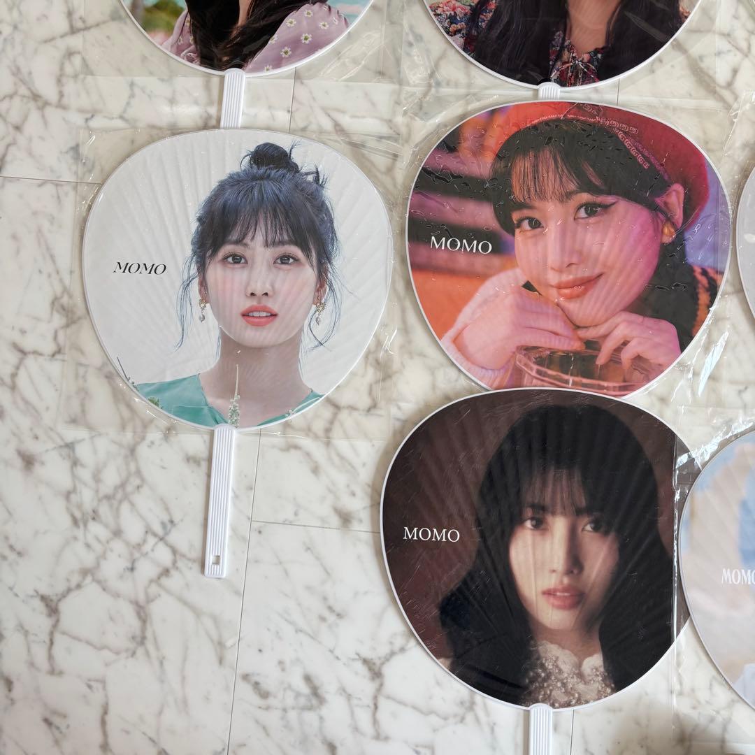 TWICE モモ MOMO うちわ 14枚セット ソウルコン - メルカリ