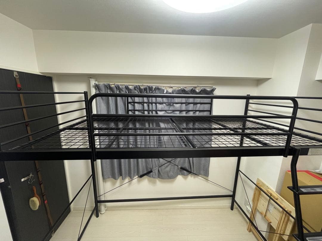 世田谷区引取限定】ニトリ スチールハイベッド ロフトベッド - メルカリ