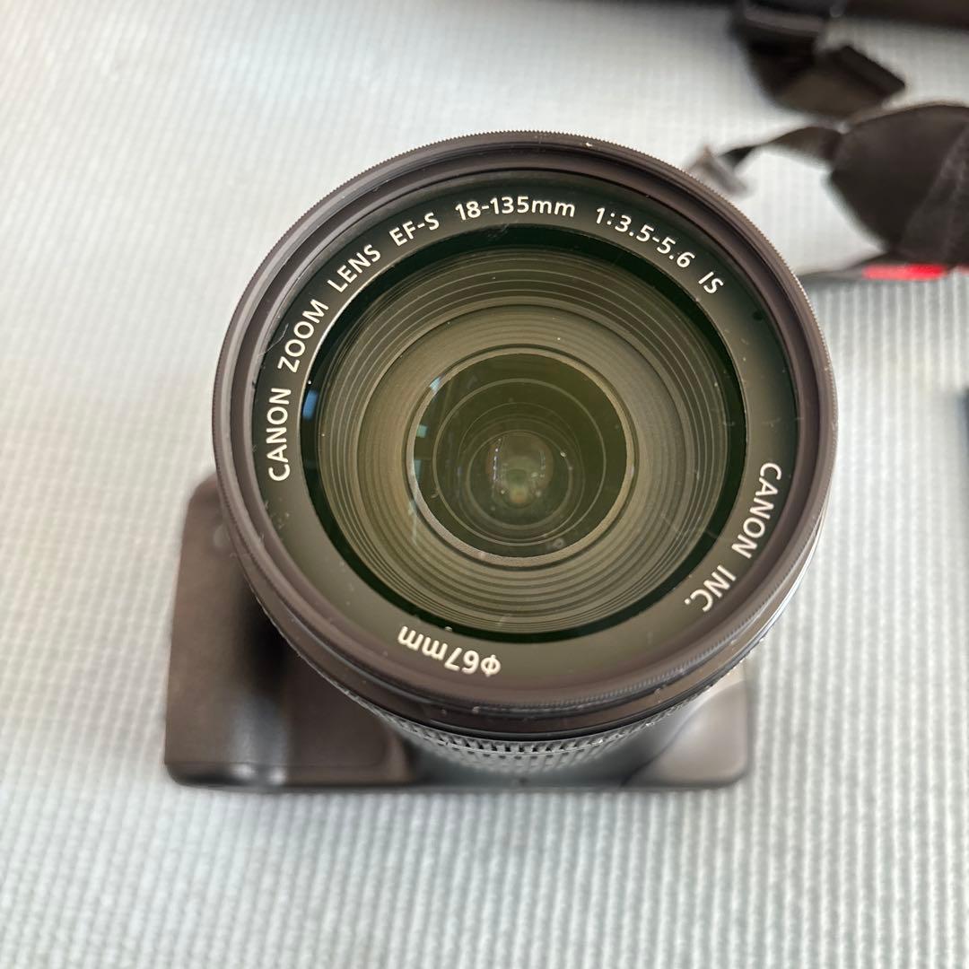 Canon EOS kiss X4 レンズ　EF-S 18-135mm 純正