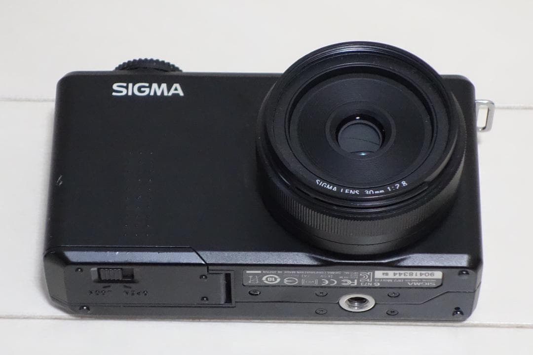 希少品 Foveon X3センサー DP2 Merrill SIGMA シグマ