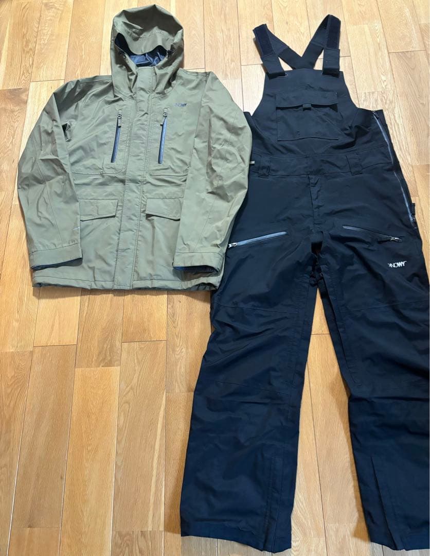 《値下げしました》　KNOWY 2023-2024 上下セット