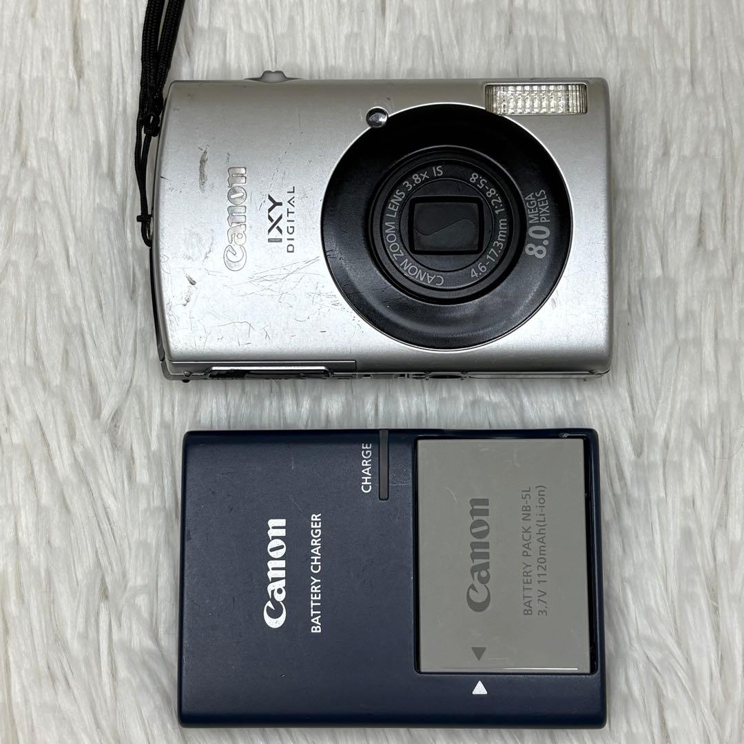 Canon カメラ　IXY 910IS PC1249 充電器 コンデジ　動作品