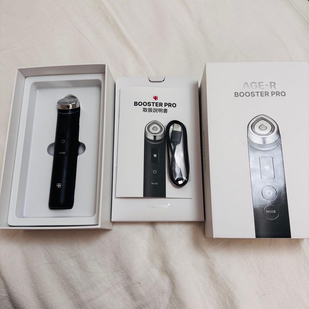 Medicube AGE-R BOOSTER PRO 美顔器