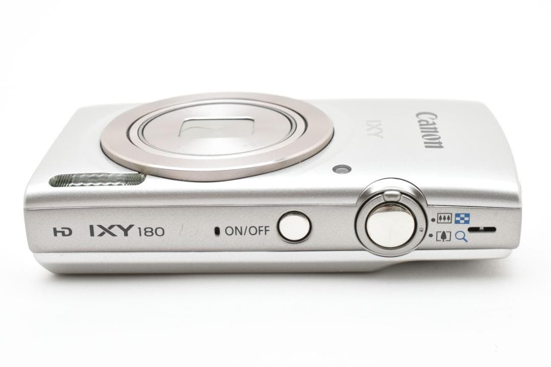 超美品 キヤノン IXY180 コンパクトデジタルカメラ シルバー Canon