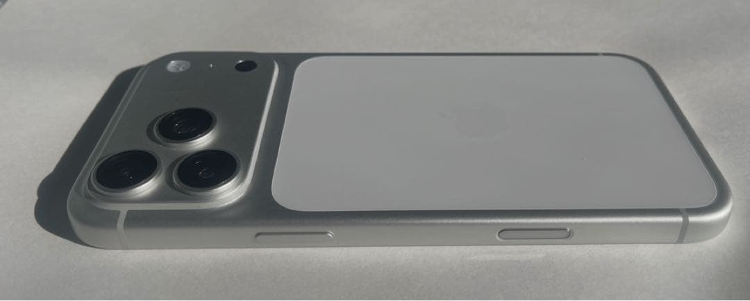 新品未使用 iPhone 17 Pro Max 256GB付属品なし、本体のみ