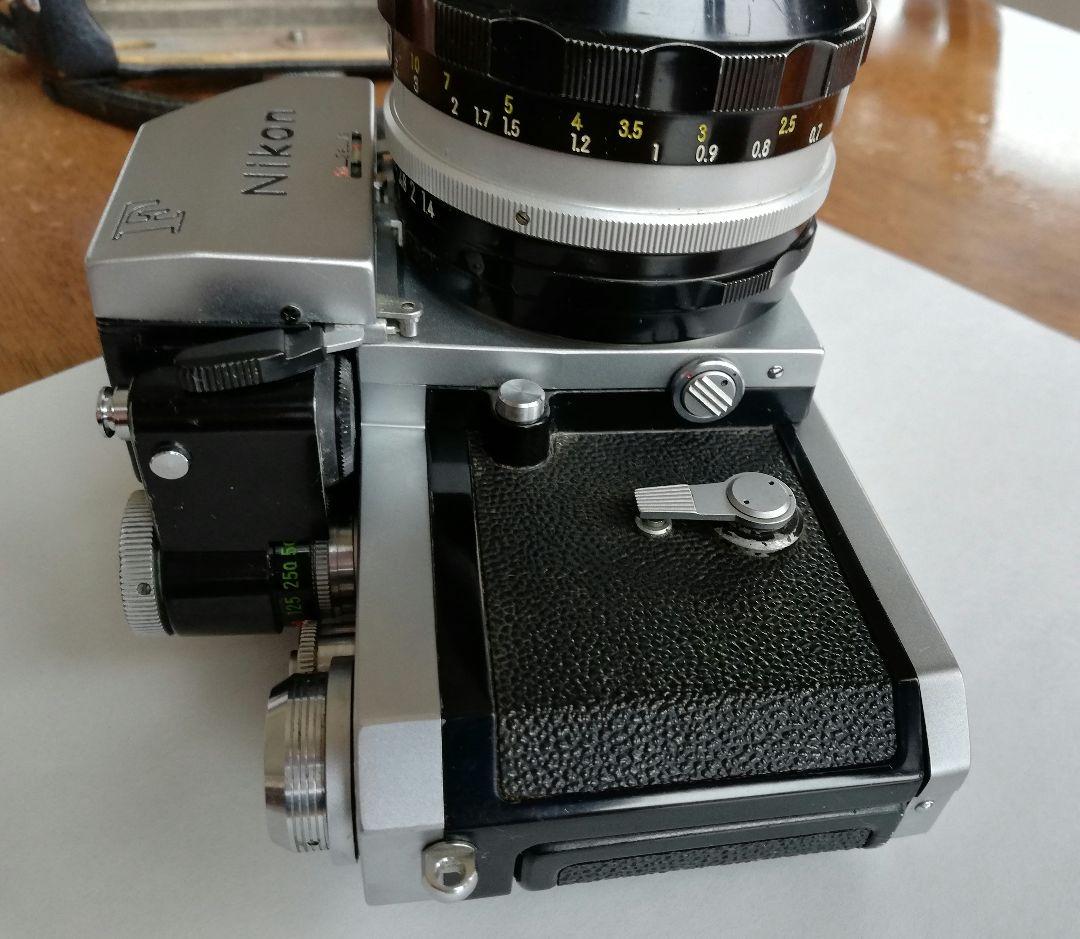 Nikon F 一眼レフ　フィルムカメラ　レンズ付き