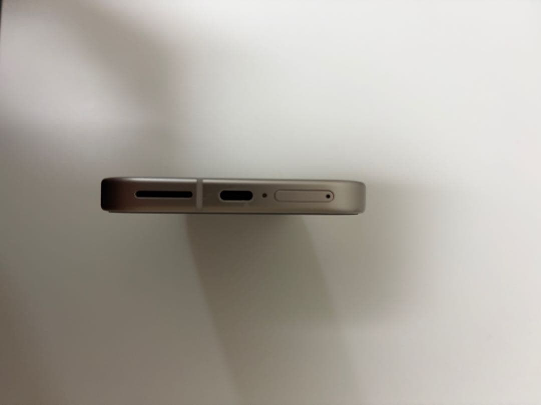 Google Pixel 9a 本体 白 6.3インチ　SIMフリー