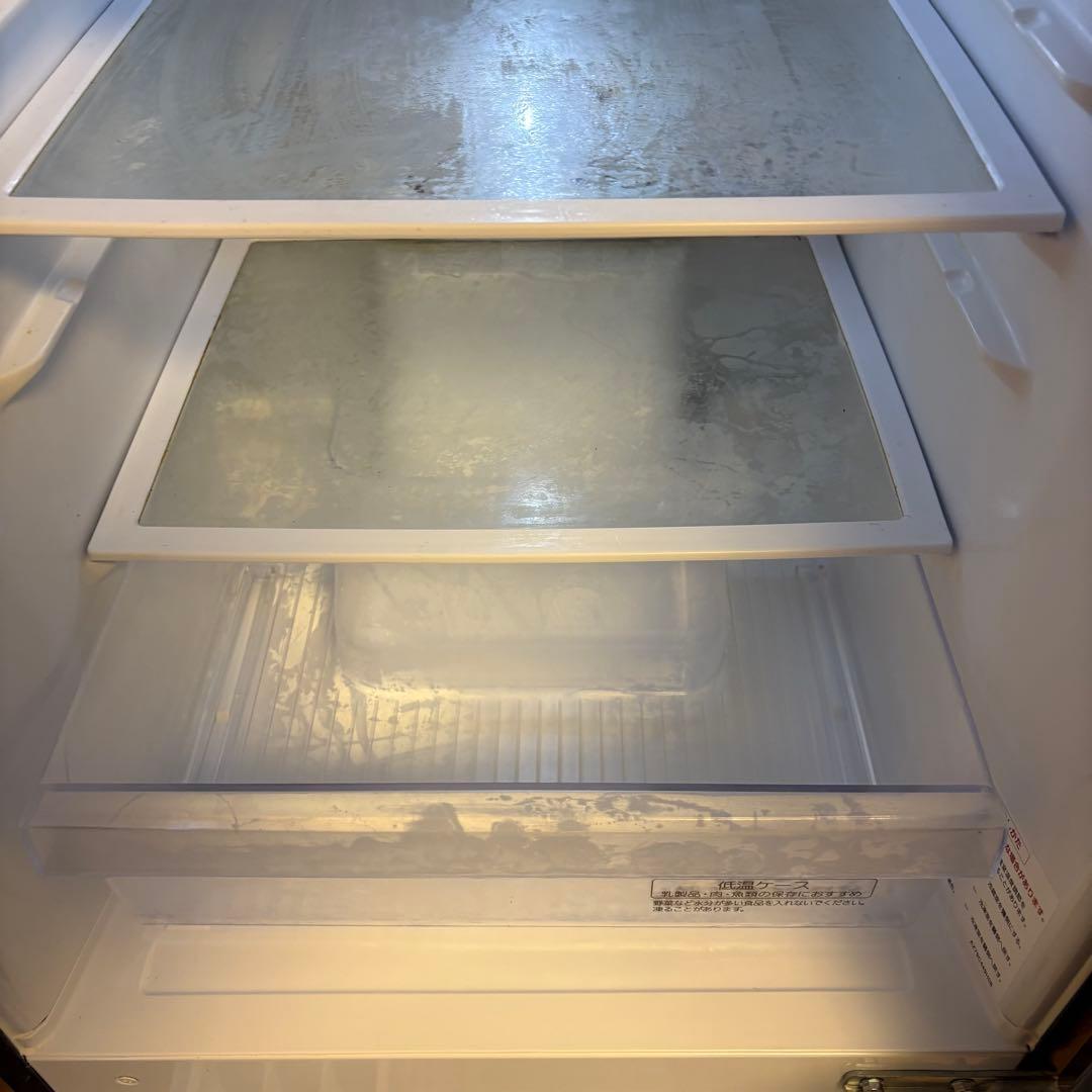 値下げ‼️【東京23区送料無料‼️】三菱　冷蔵庫 147L 黒　2019年製