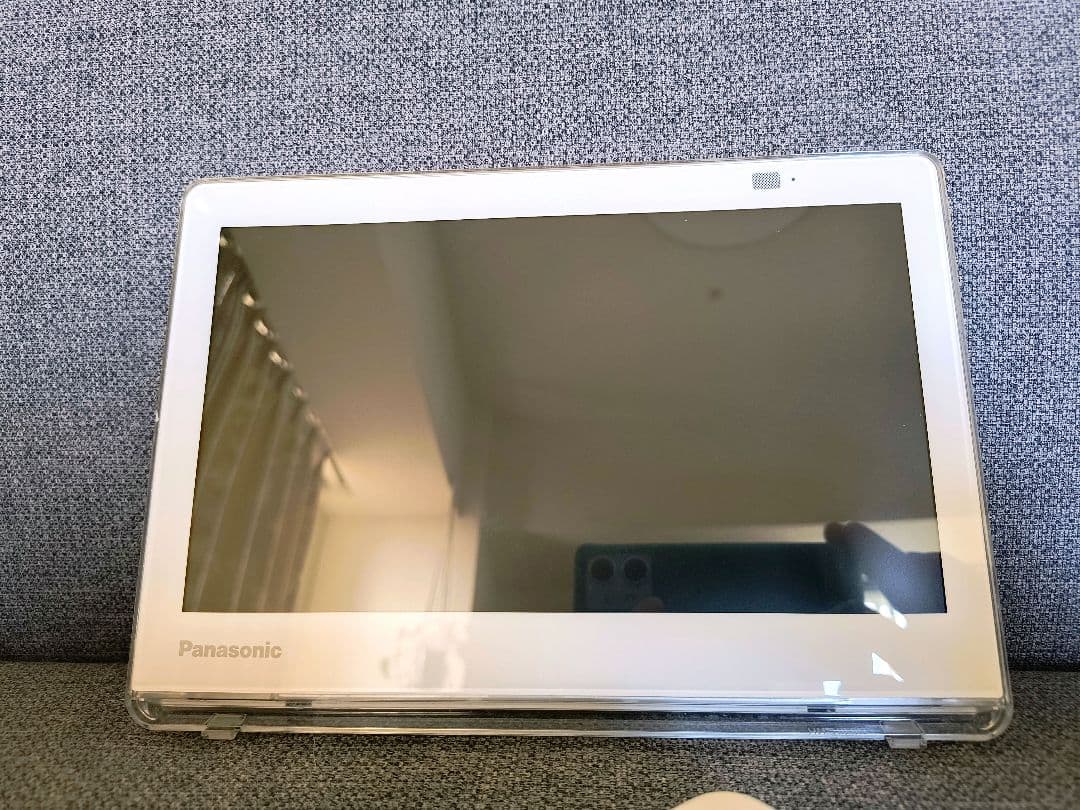 Panasonicプライベート・ビエラ　ポータブルテレビUN-10E9D