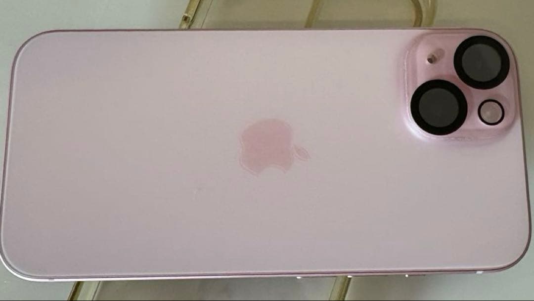 Apple iPhone 15 ピンク 128GB バッテリー100%