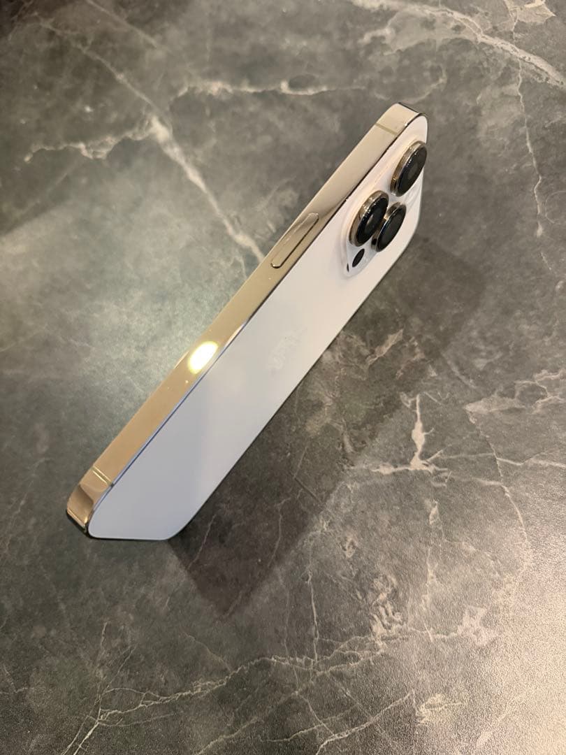 iPhone 14 Pro シルバー 256GB