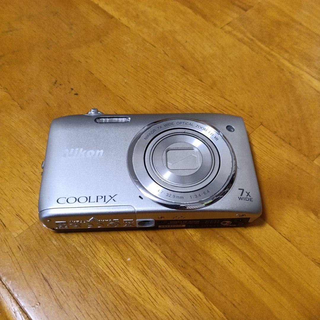 デジタルカメラ nlkon coolpix s3500