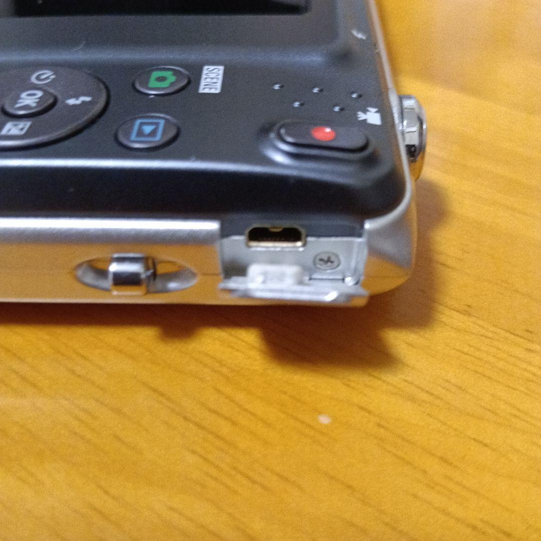 デジタルカメラ nlkon coolpix s3500