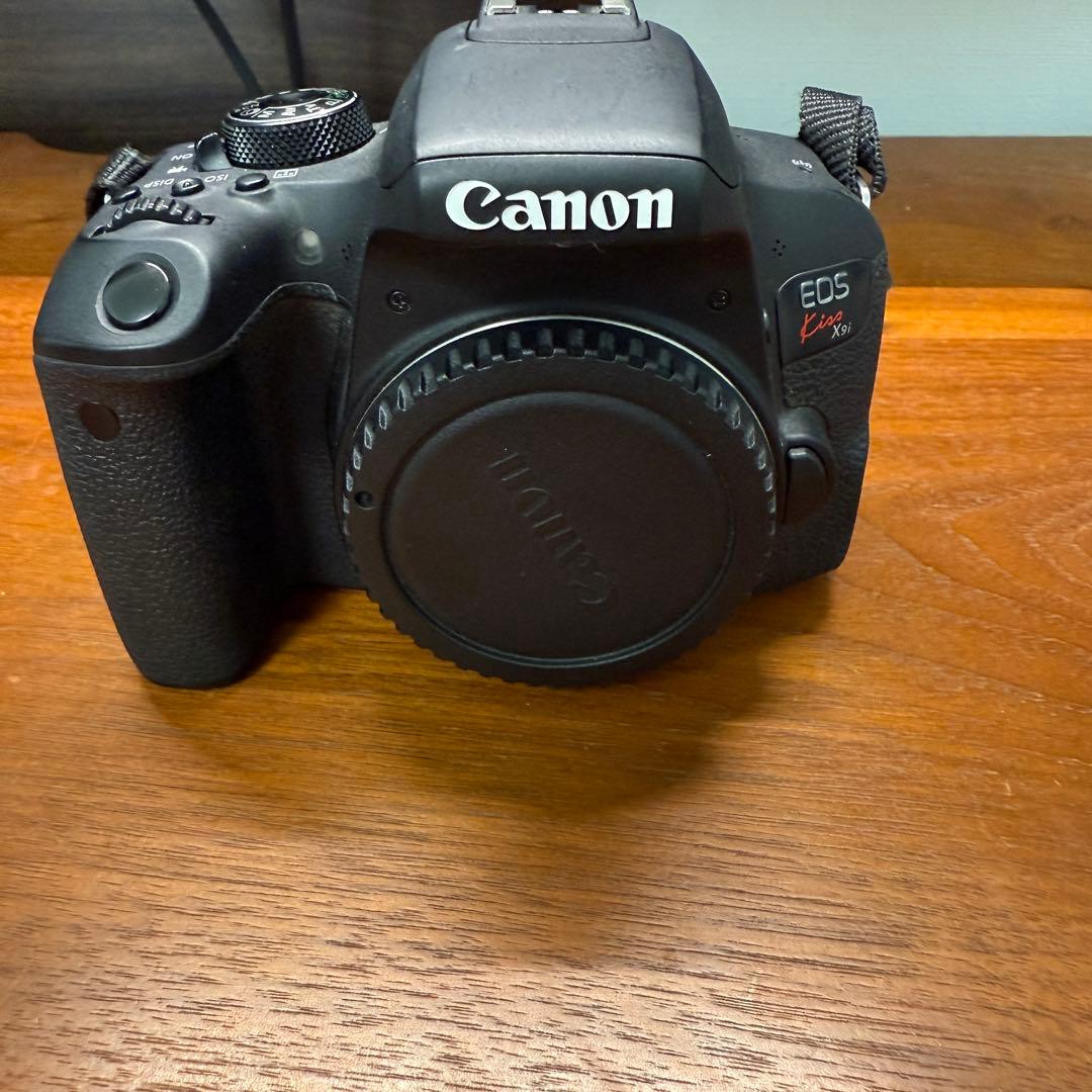 ふ*✨様 【ダブルズームキット】Canon EOS Kiss X9i 一眼レフカ