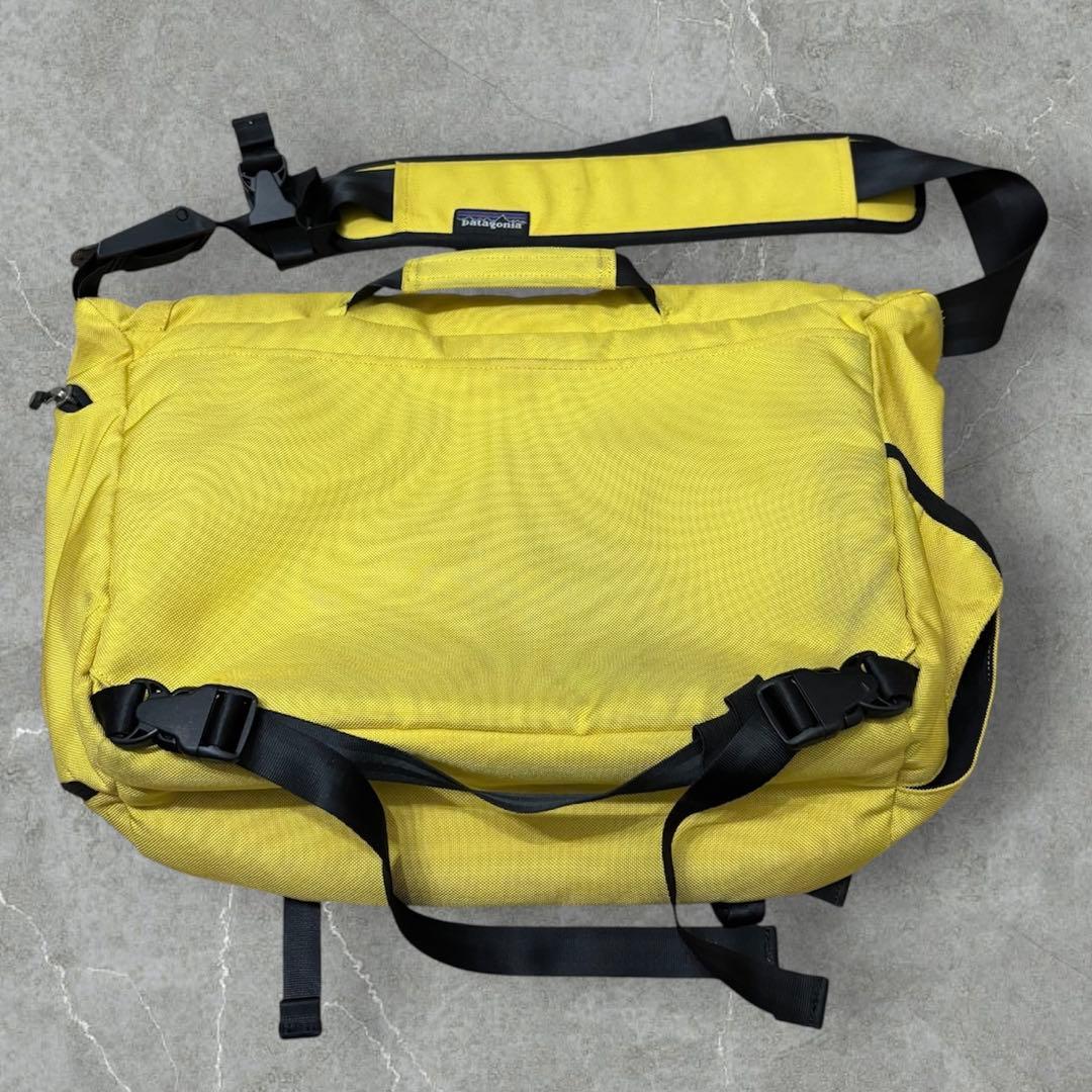 パタゴニア メッセンジャーバック ハーフマス y2k archive 黄色 - メルカリ