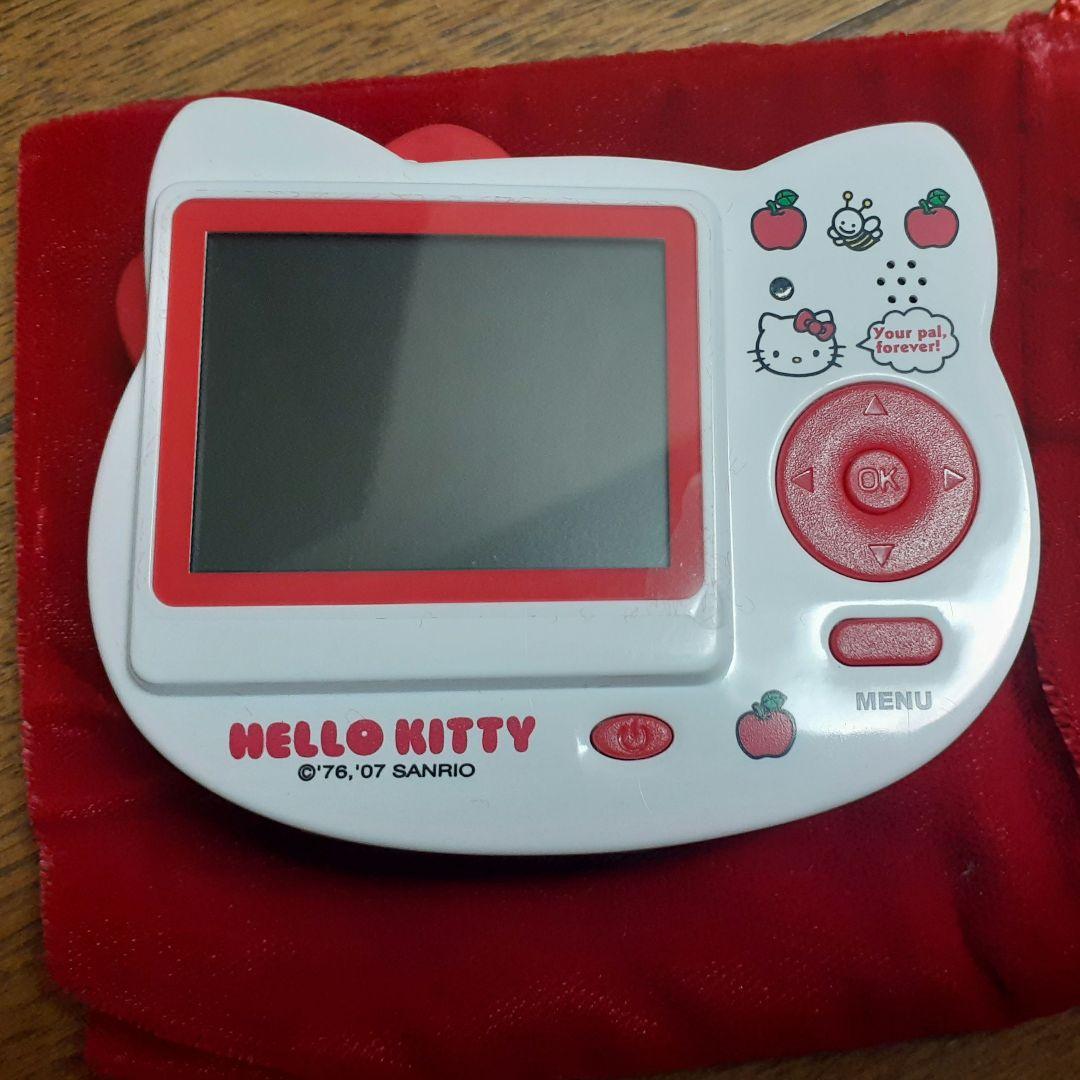 美品 ハローキティ フェイス型 デジタルカメラ サンリオ 限定品
