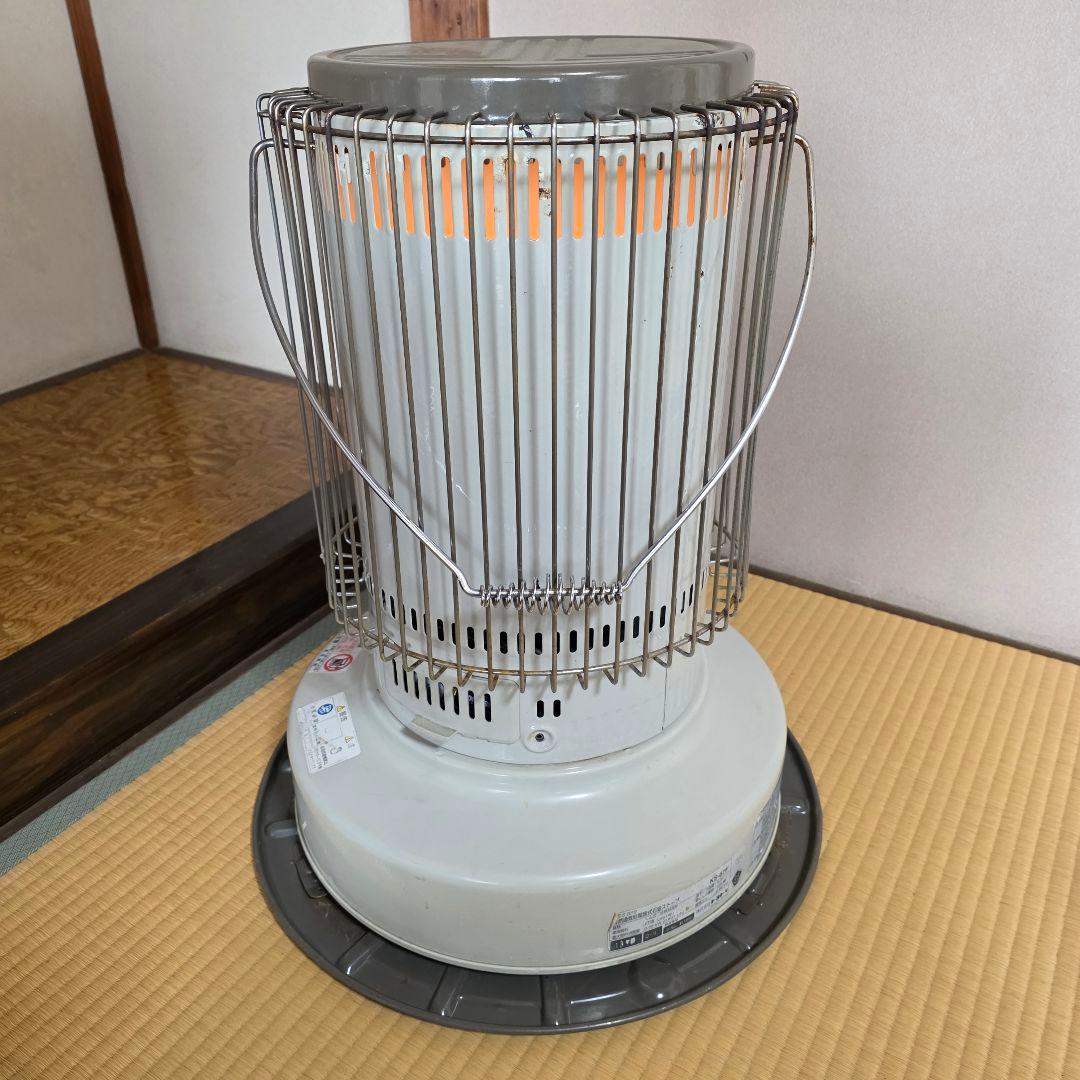 トヨトミ KS-67F キャンプ 中古 13年 M109531392 - ストーブ安い 価格