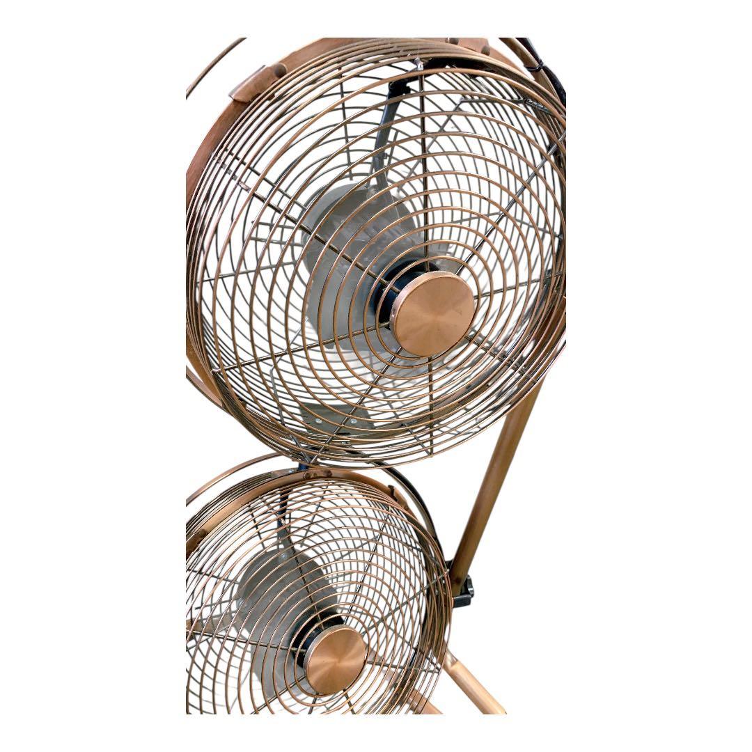 2014年製 メタル三連タワー扇風機　リモコン付き