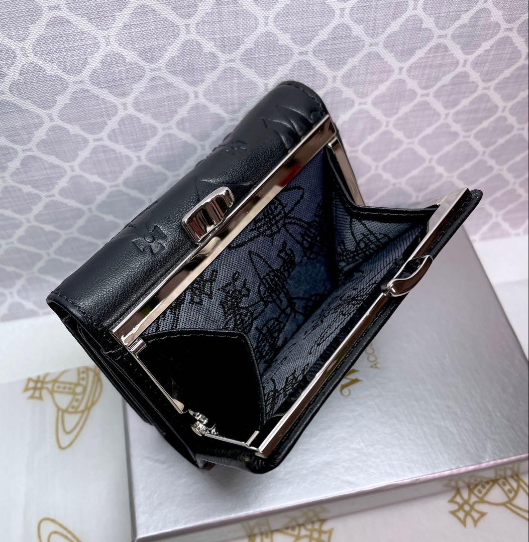 新作✩内柄も素敵】Vivienne Westwood 三折財布 マット黒 - メルカリ