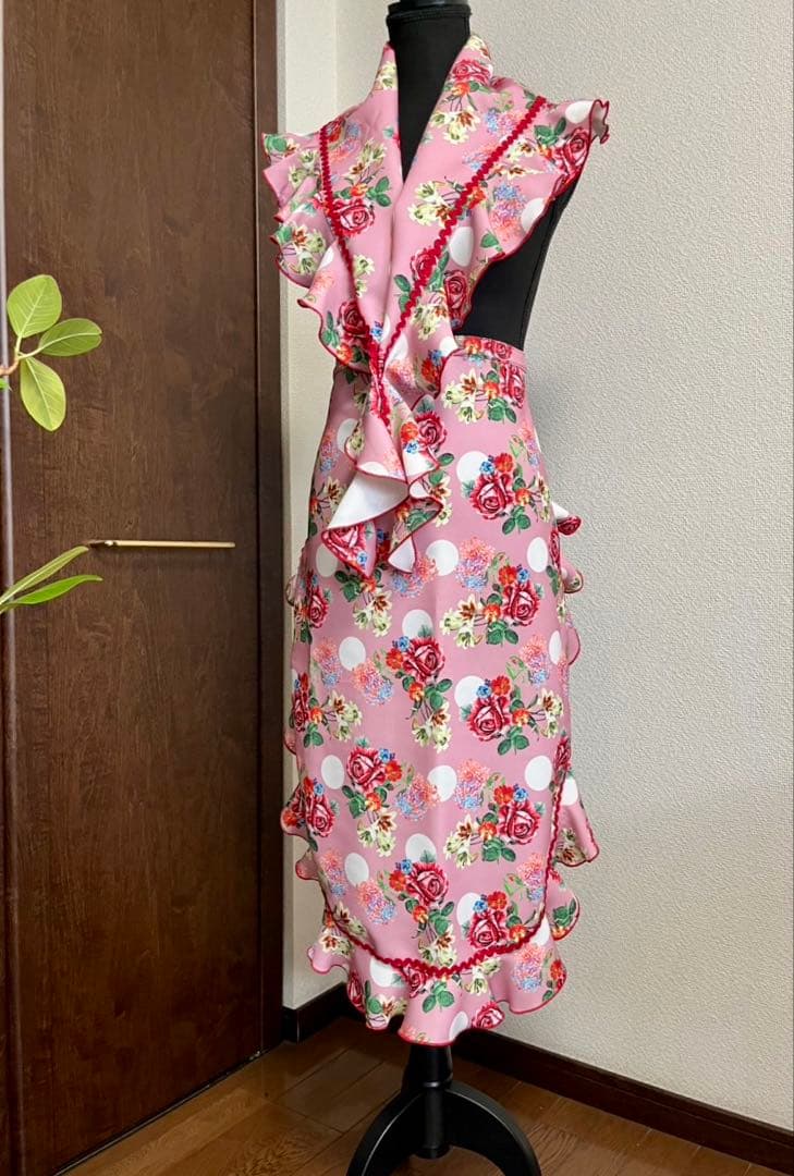 フラメンコ エプロンセット ロング丈 ピンク花柄白ドット フラメンコ用のシージョとエプロンC（ピンクの花柄地） | iichi 日々の