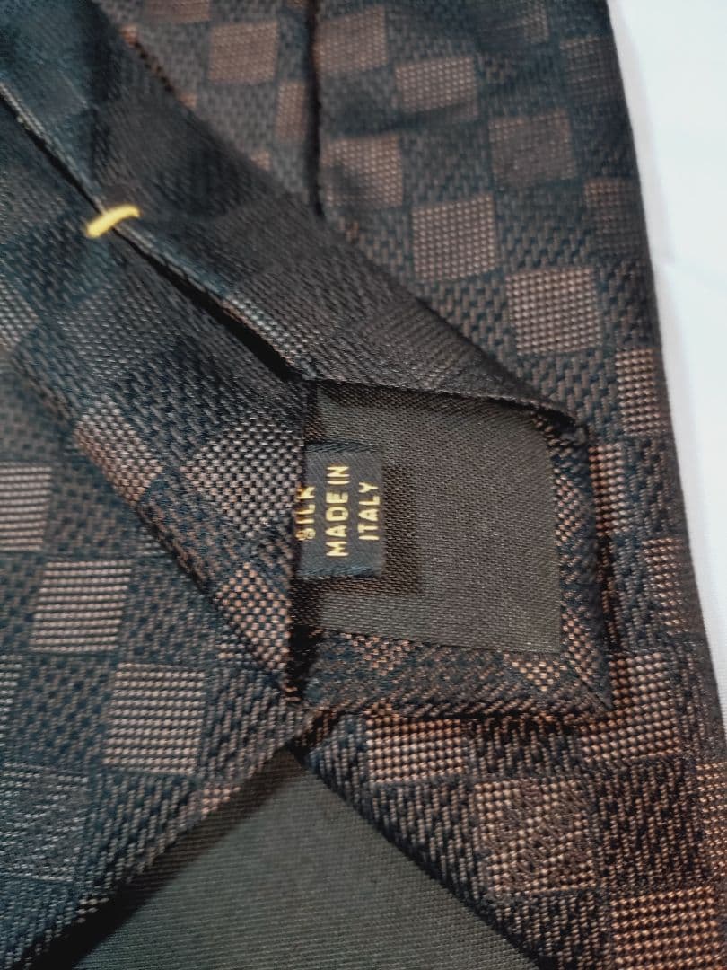 LOUIS VUITTON ブラウンチェック柄ネクタイ - メルカリ