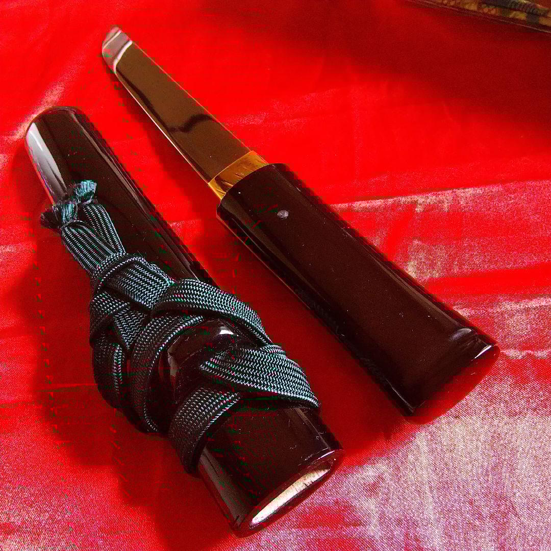 短刀 模造刀 尾形刀剣 黒鞘6寸木製黒塗り未使用保存品