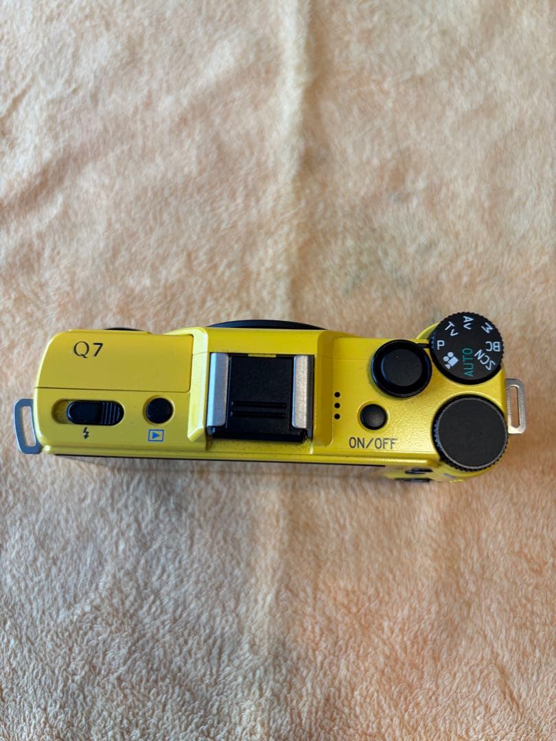 【動作確認済】 PENTAX Q7 イエロー ペンタックス