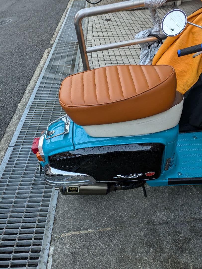 ホンダジュリオAF52のシ―ト　めちゃくちゃお洒落！ HONDA Julio AF52 - ホンダ ジュリオ 2スト - YouTube