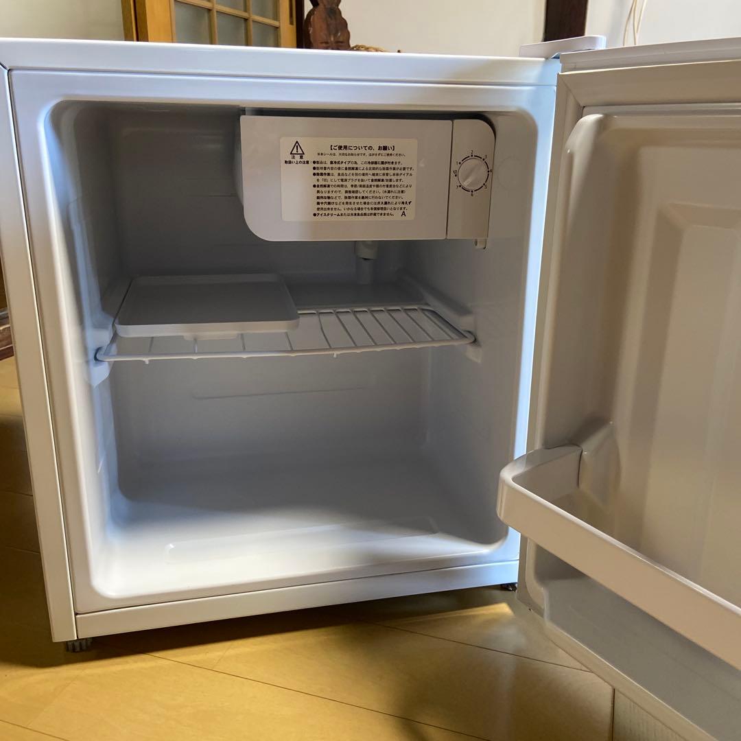 Abitelax コンパクト冷蔵庫 ホワイト