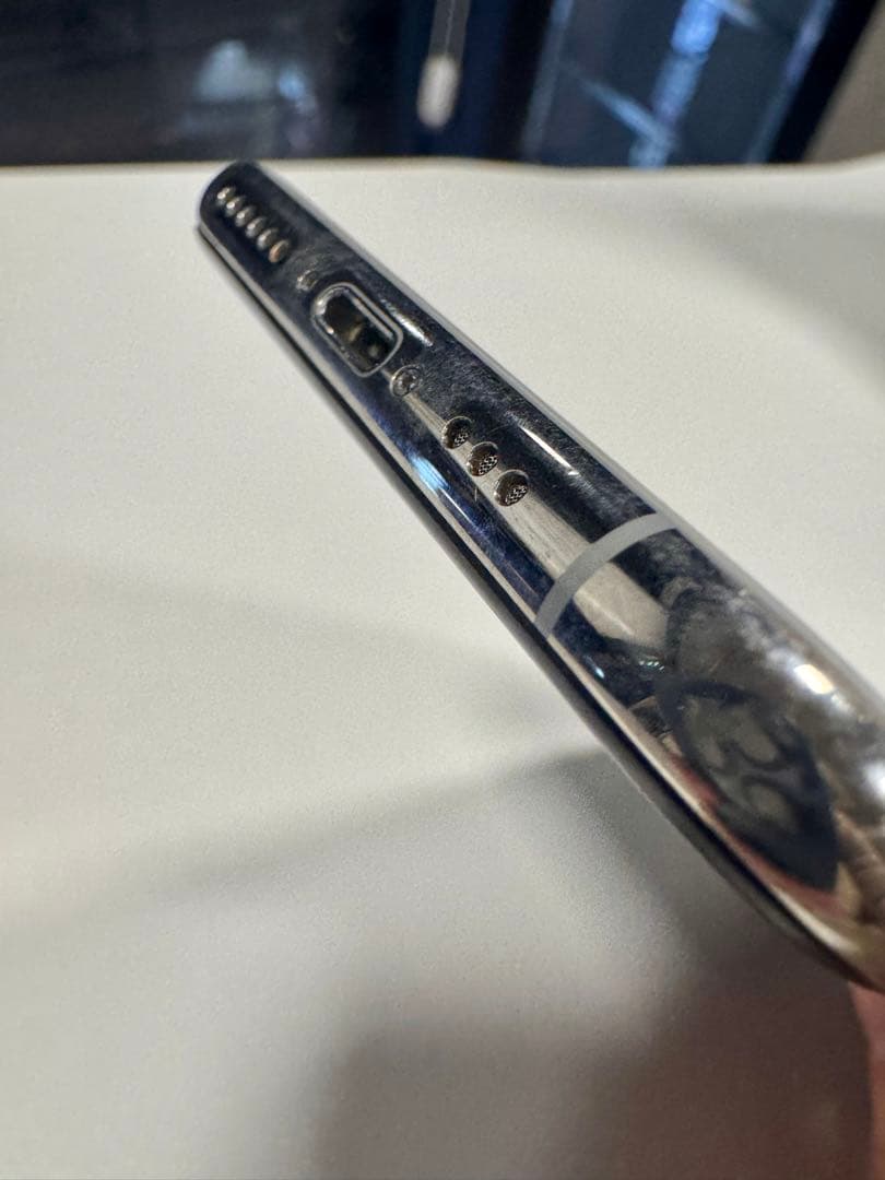 【美品】Apple iPhone XS シルバー 256GB バッテリー100%