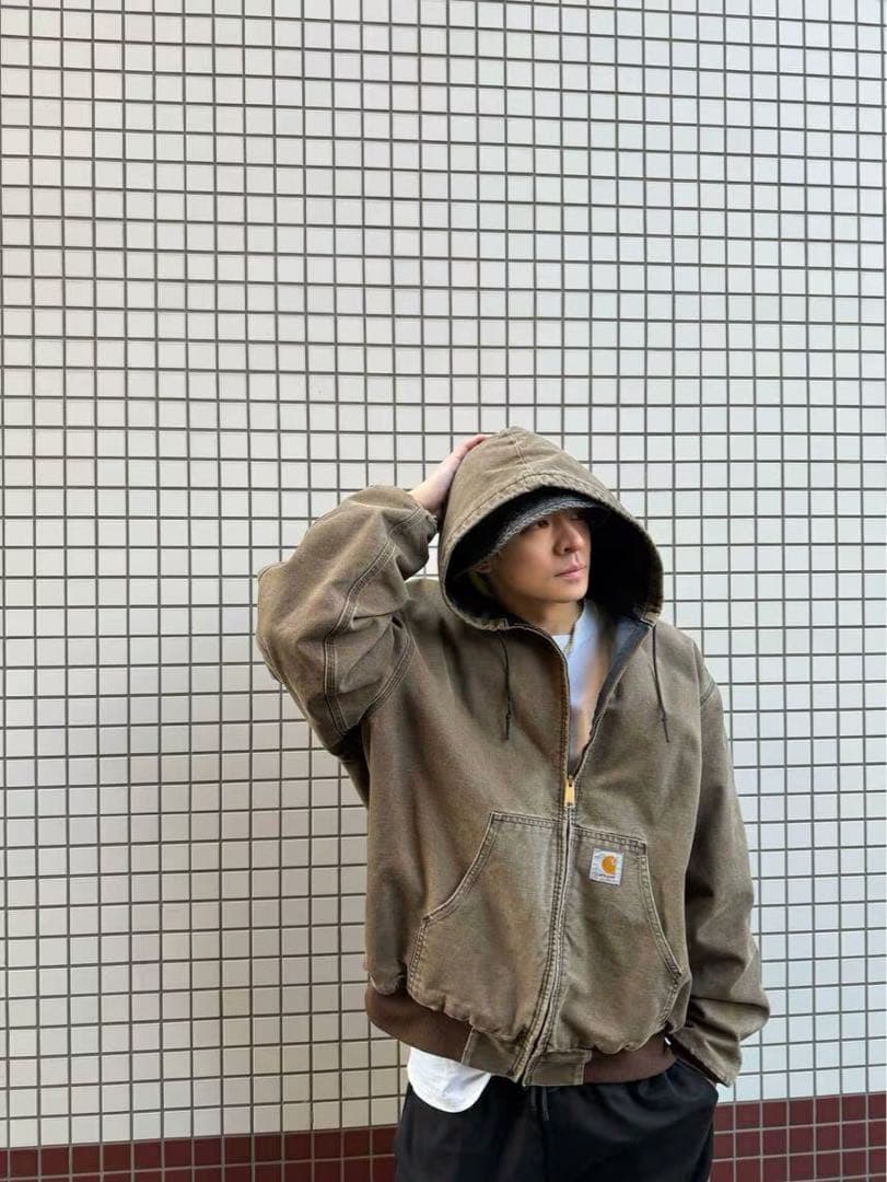 Carhartt アクティブジャケット 岸優太着用モデルと同配色 ブラウン