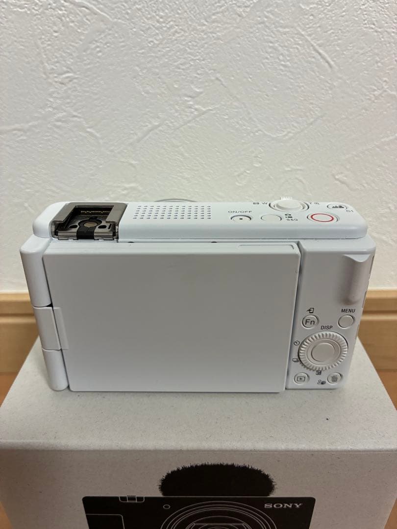 SONY ZV-1M2 ホワイト コンパクトデジタルカメラ　値下げ中